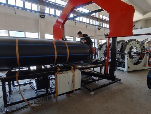Przecinarka taśmowa do rur z tworzywa sztucznego 1200 mm Cięcie pod wieloma kątami